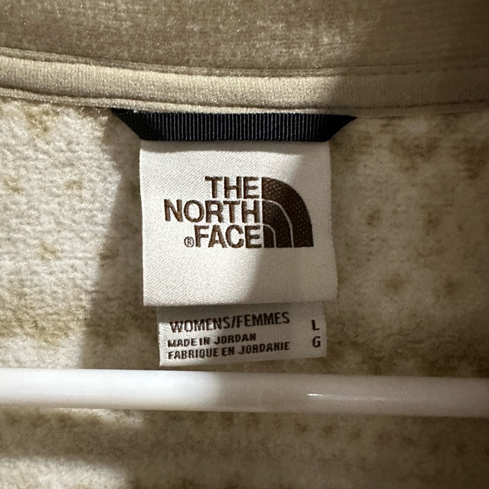 North Face fleece with two side pockets